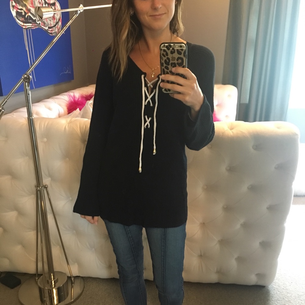 525 America sweater